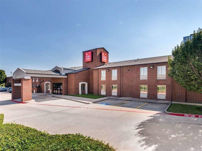 Quality Inn & Suites Richardson-Dallas ภายนอก รูปภาพ