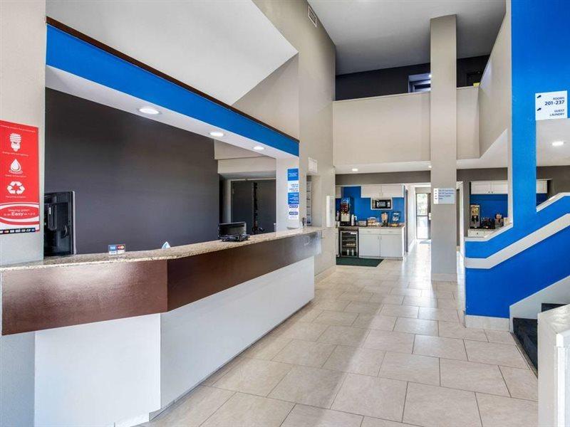 Quality Inn & Suites Richardson-Dallas ภายนอก รูปภาพ