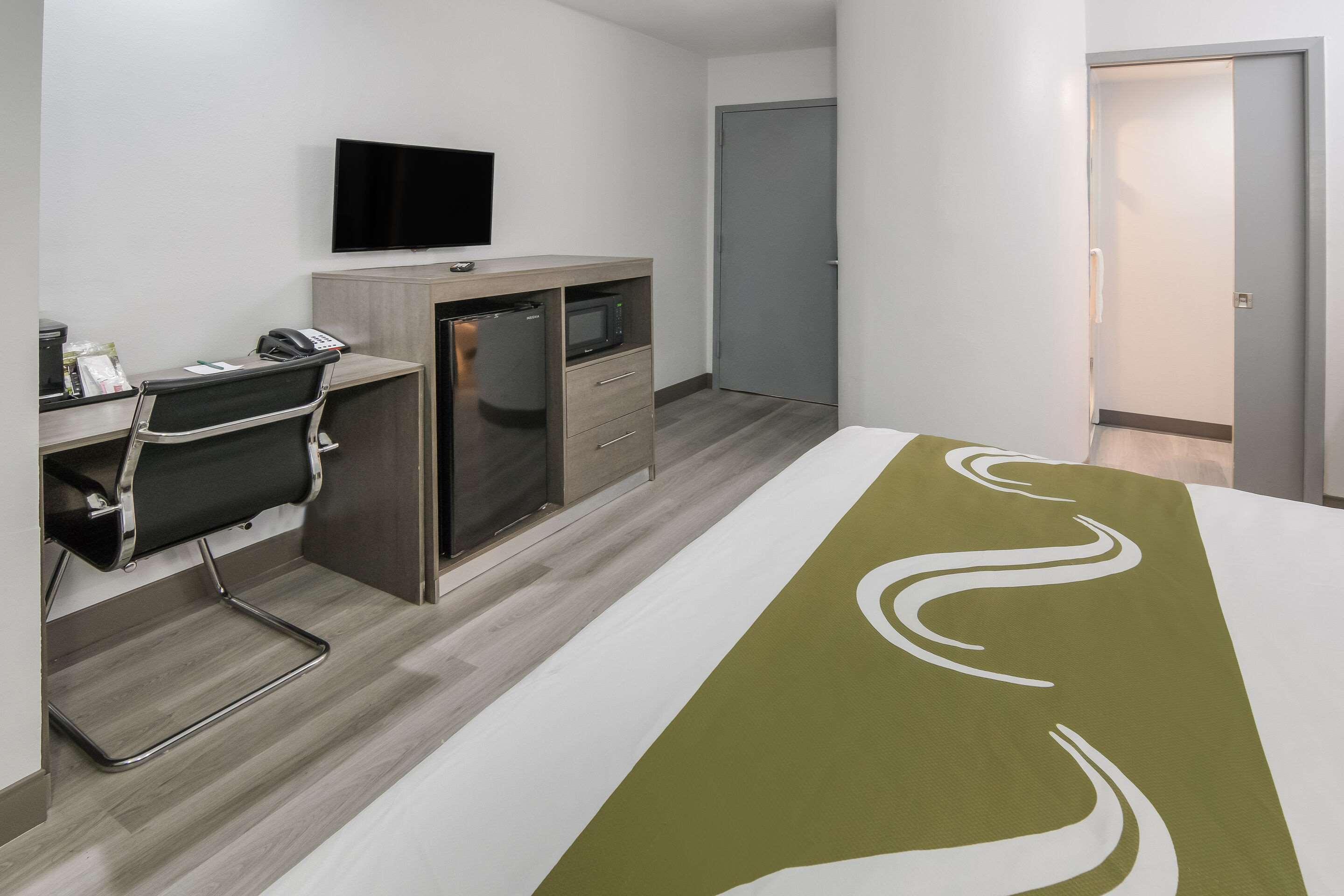 Quality Inn & Suites Richardson-Dallas ภายนอก รูปภาพ