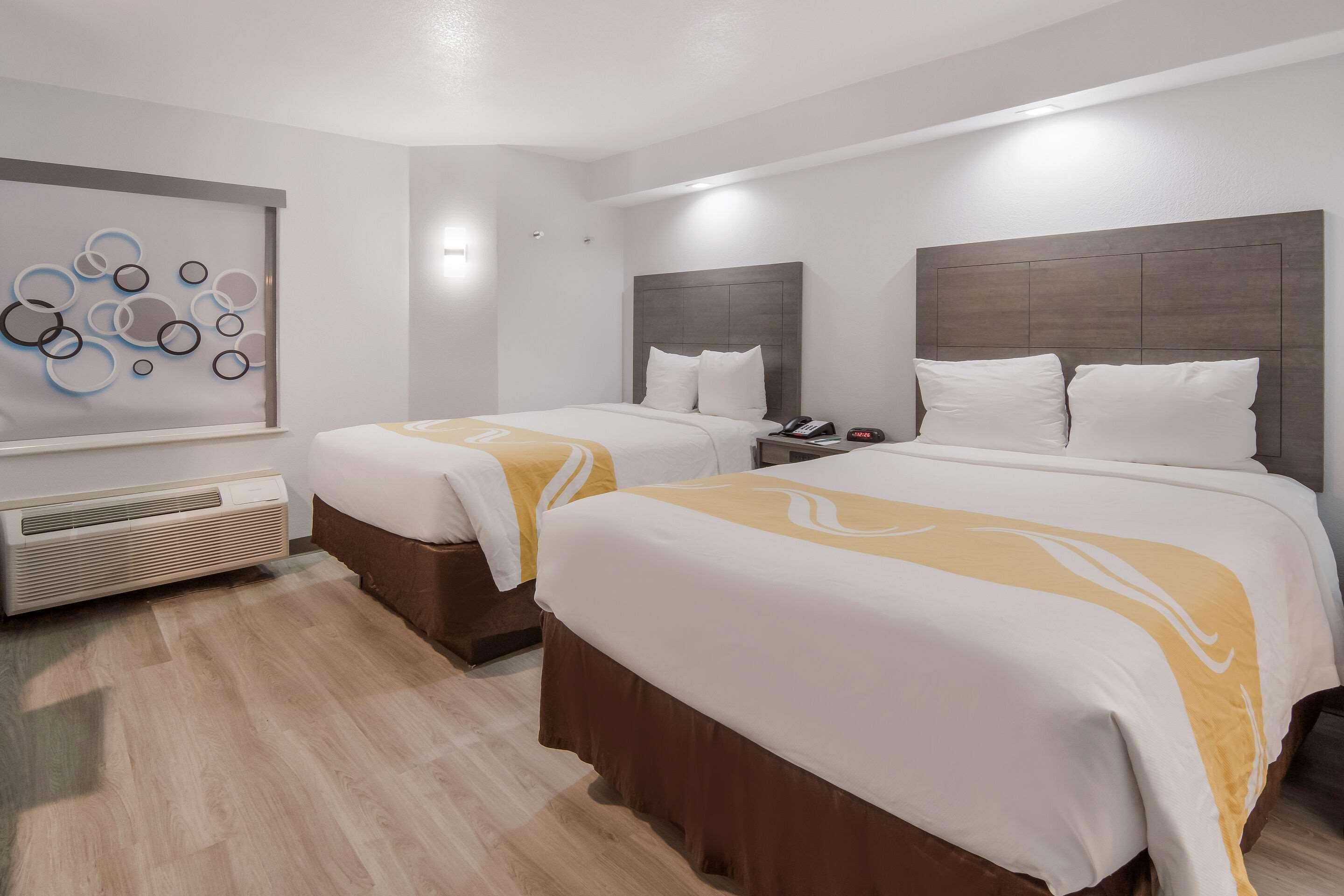 Quality Inn & Suites Richardson-Dallas ภายนอก รูปภาพ