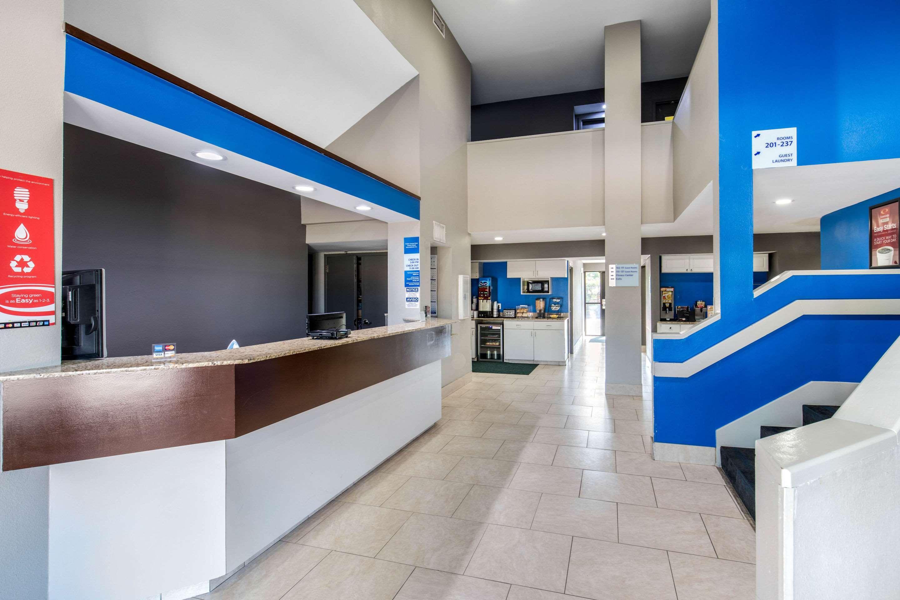Quality Inn & Suites Richardson-Dallas ภายนอก รูปภาพ
