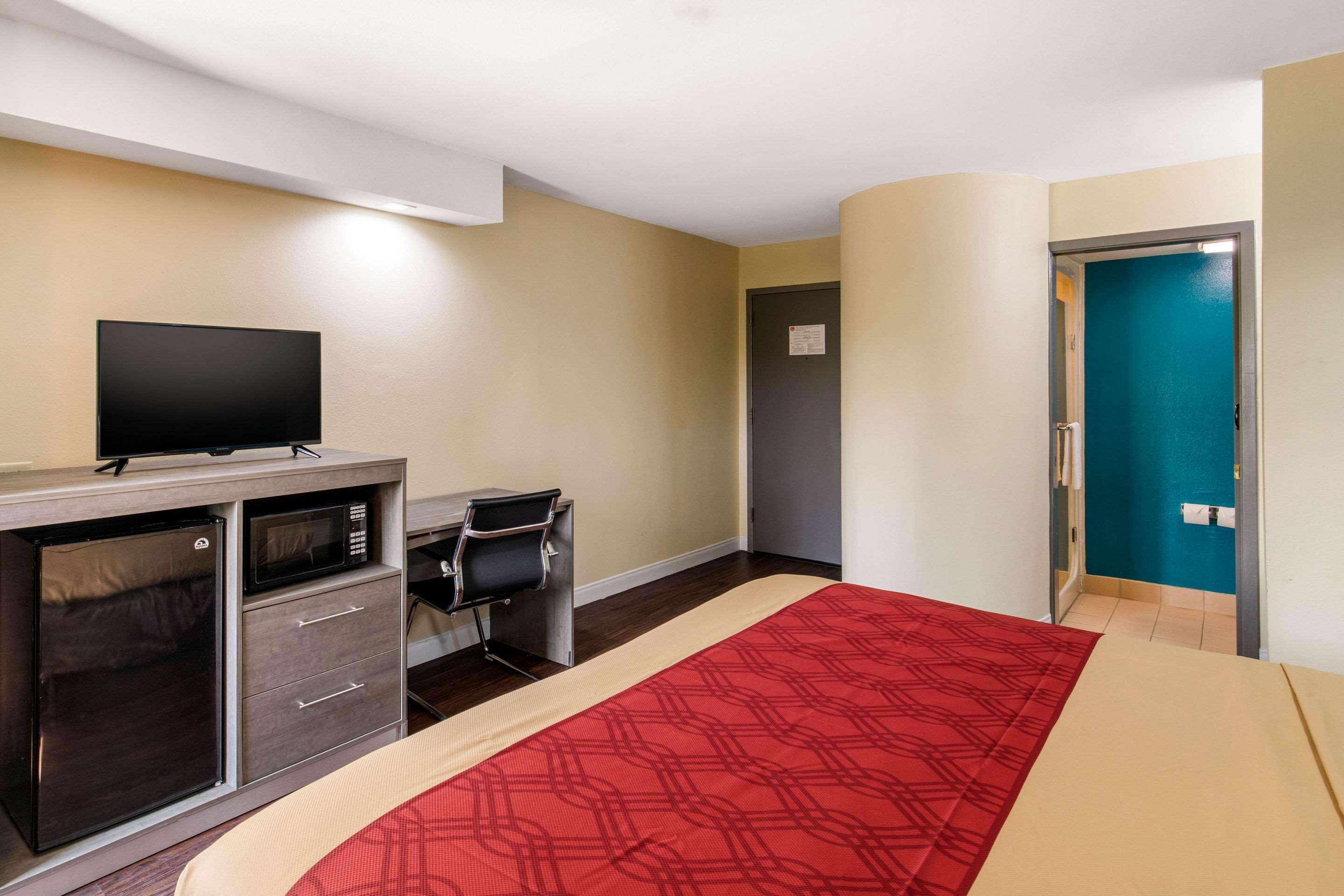 Quality Inn & Suites Richardson-Dallas ภายนอก รูปภาพ